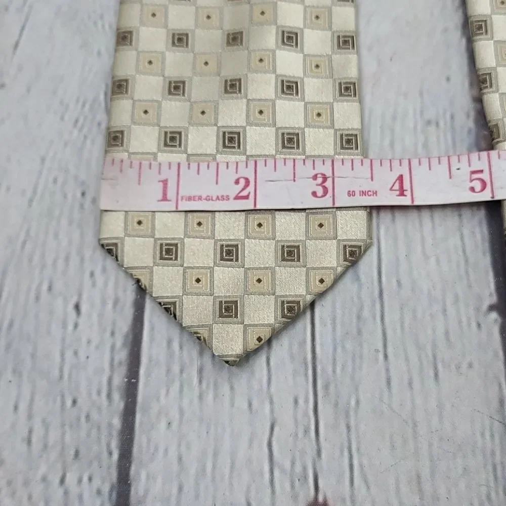 Retro Tan Neutral  Geometric Artsy Square Print Tie